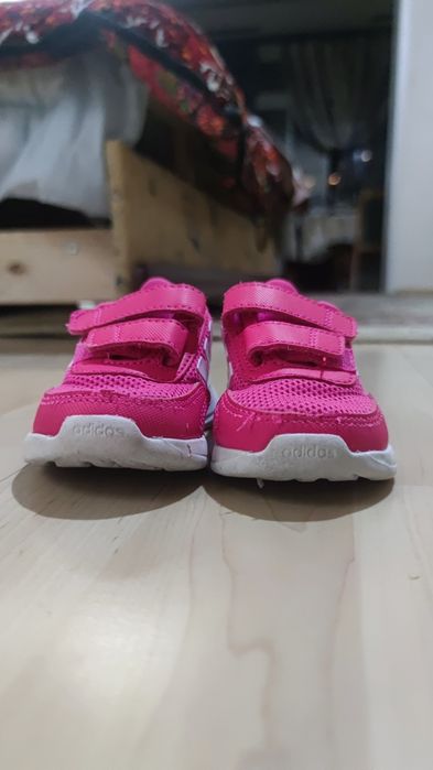 Детские кроссовки adidas