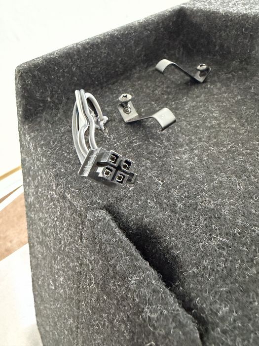 Subwoofer Alpine SWE 815 fara amplificator fara comanda bas