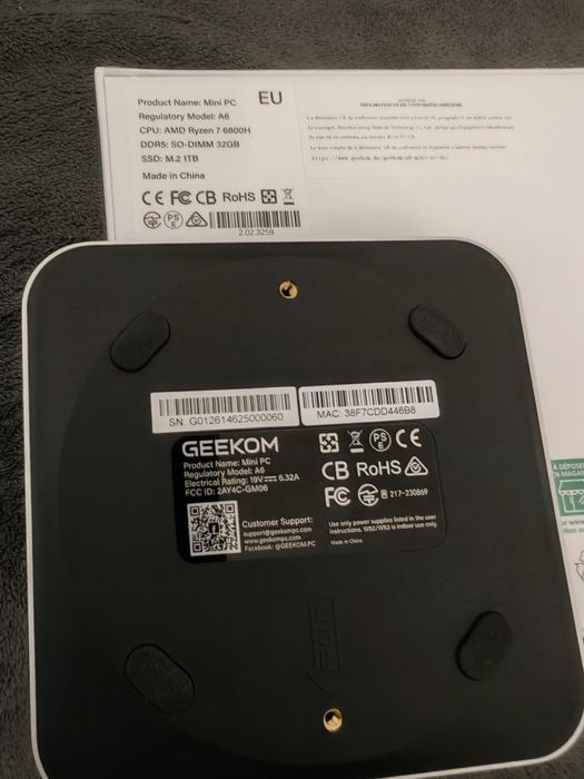 Vand mini PC Geekom A6 ca nou, desigilat