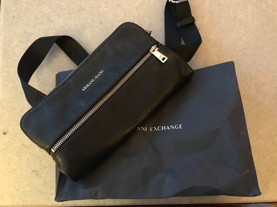 Armani стилна Мъжка чантичка продава