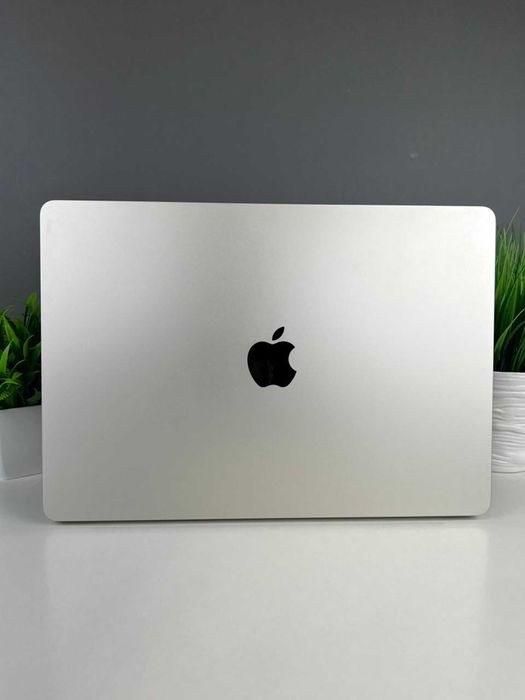MacBook Air 2023, 12651а9153