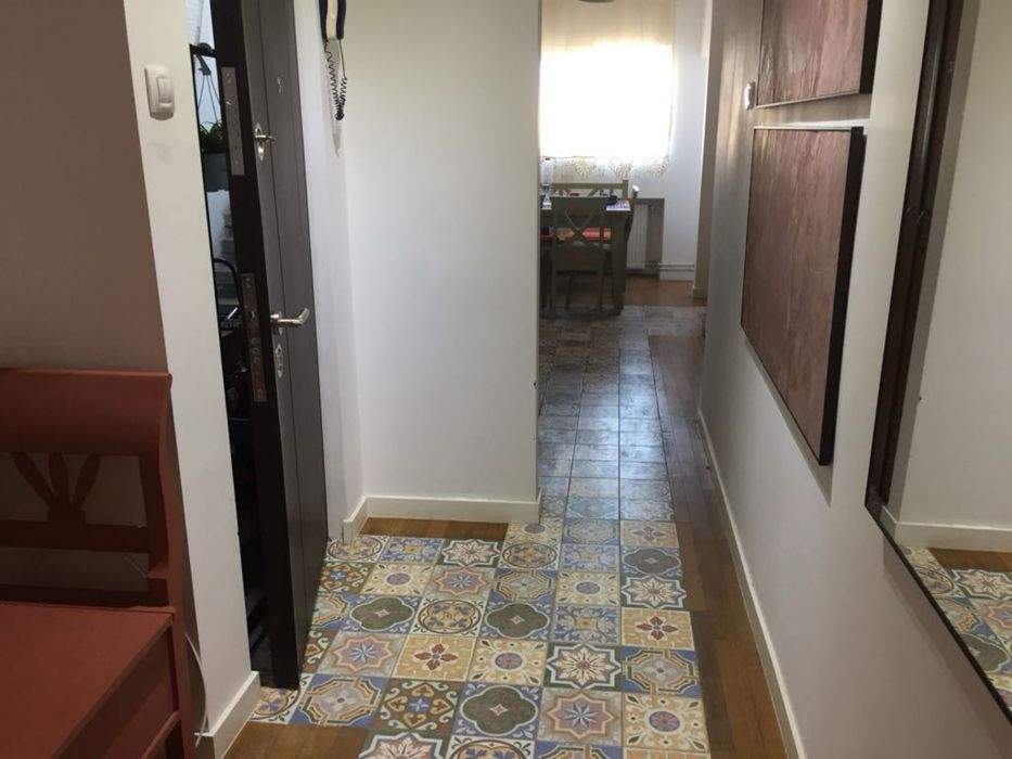 De inchiriat 3 cam Universitate/ luminos/ centrala proprie/ vedere