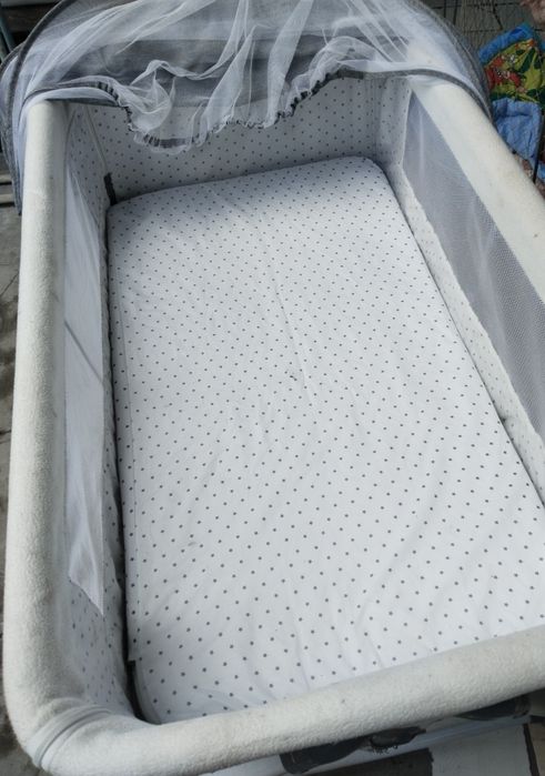 Продам детскую кроватку