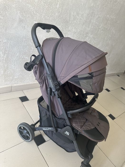 Прагулрчная коляска