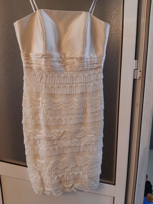 Нова рокля л размер