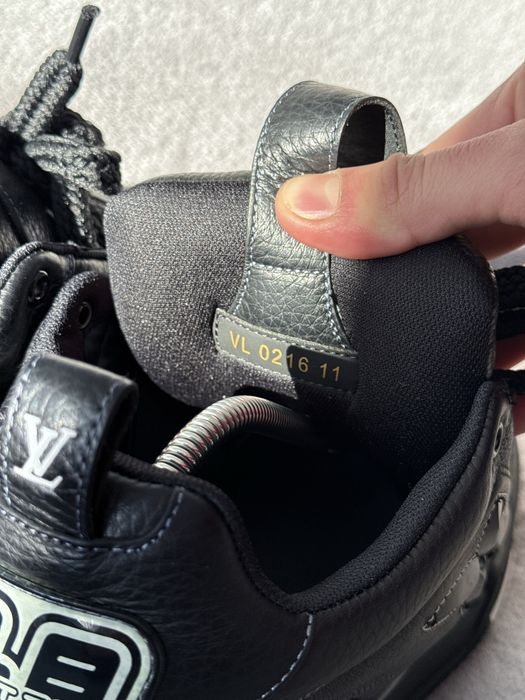 LV skates negrii mărmea 45