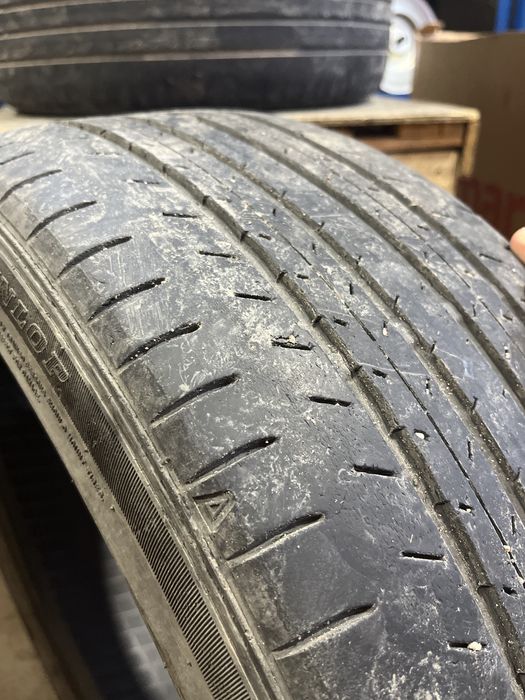 Резина Б/У.  R17