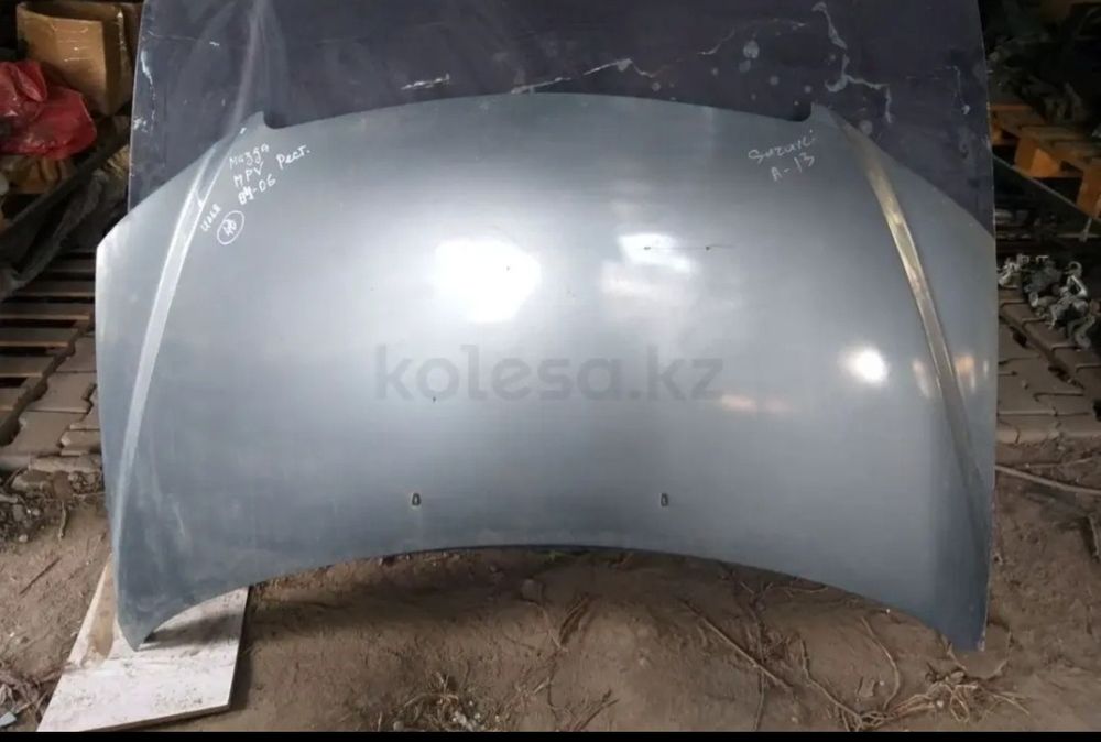Mazda MPV 04-06 год рестайлинг капот б/у оригинал