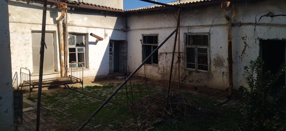 Срочно продаётся дом Регистон 1- поликлиника