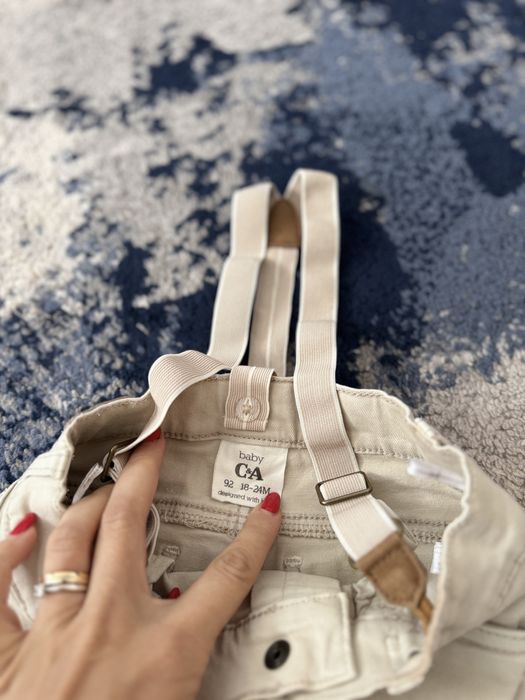 Pantaloni scurti 92 C&A