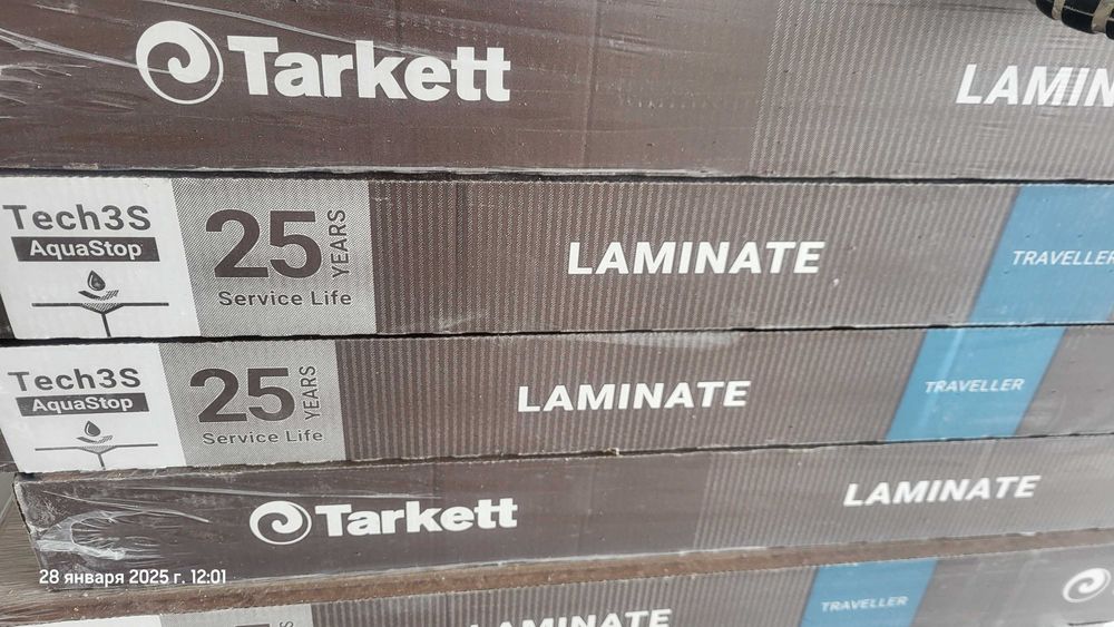 Ламинат напольный Tarkett