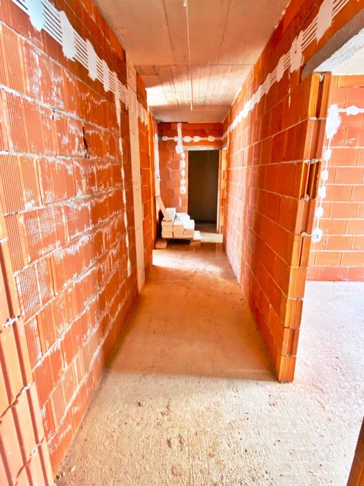 Продава се Тристаен апартамент в София, Малинова долина - 109 кв.м за 1020 €/кв.м - Снимка #3