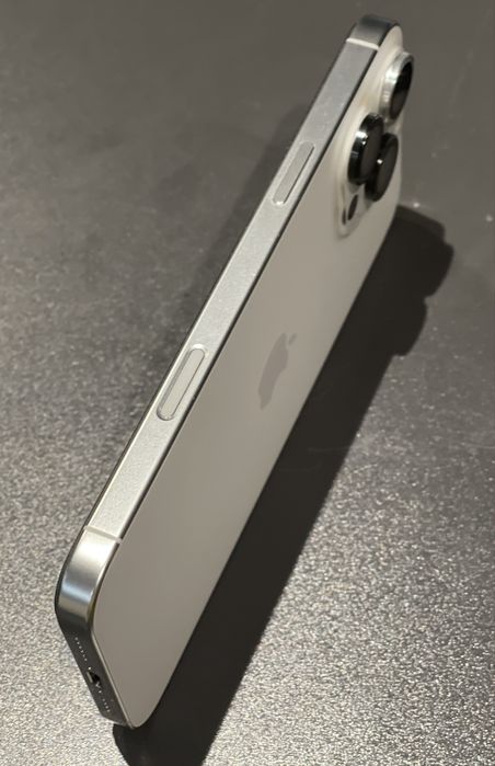 Iphone 16 Pro Max 512 GB White Titanium Гаранция  06.11.2027