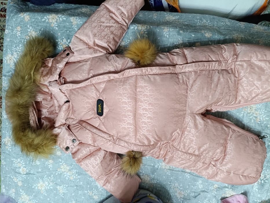 Новая куртка для девочек