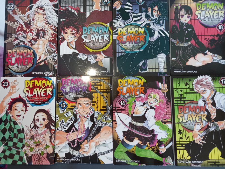 Slayer CD 9枚セット Set de 8 manga (Demon Slayer) Ramnicu Valcea • OLX.ro
