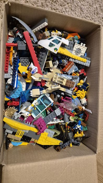 Vand piese lego vrac