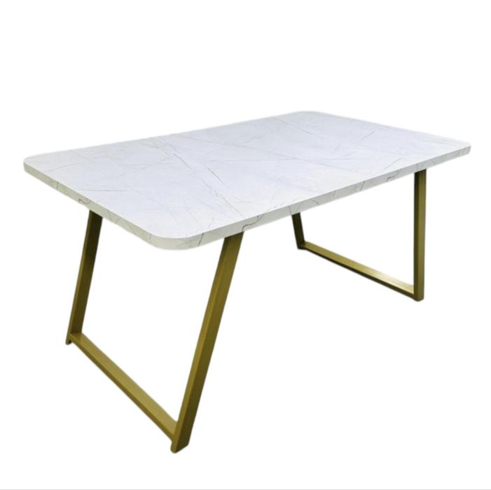 Продается стол 150х90