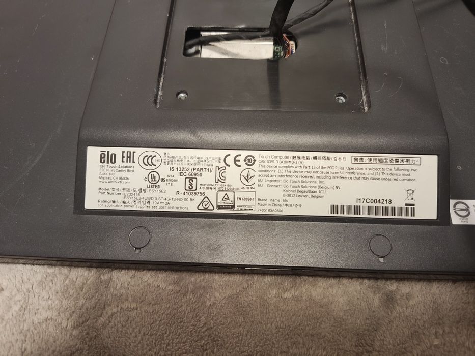 Display touchscreen profesional Elo 15" – model ESY15E2