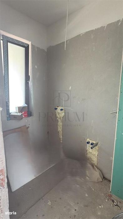 DUPLEX 110 mp | Despărțit prin cameră tehnică | Te