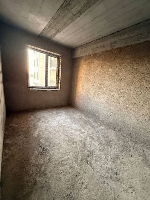 Срочно продаётся 2-ух комнатная квартира