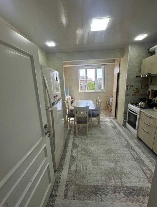 Продается квартира в Чиланзар Ц квартал