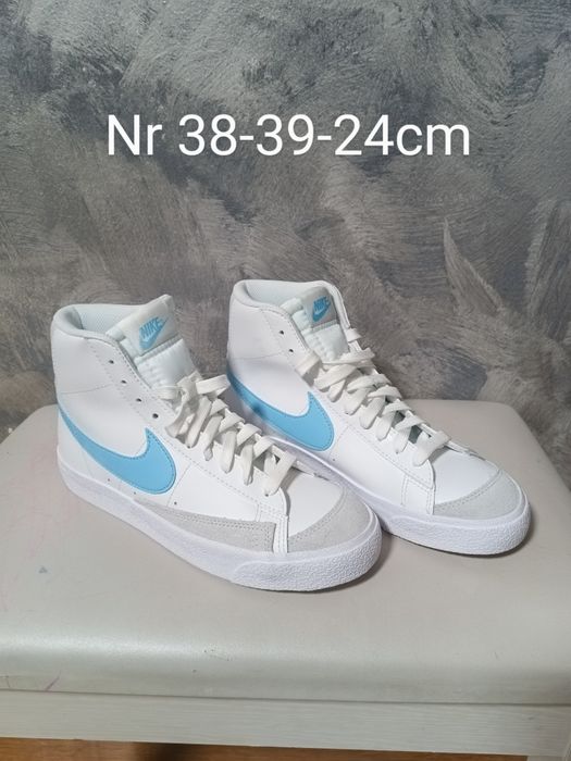 Adidași nike originali noi