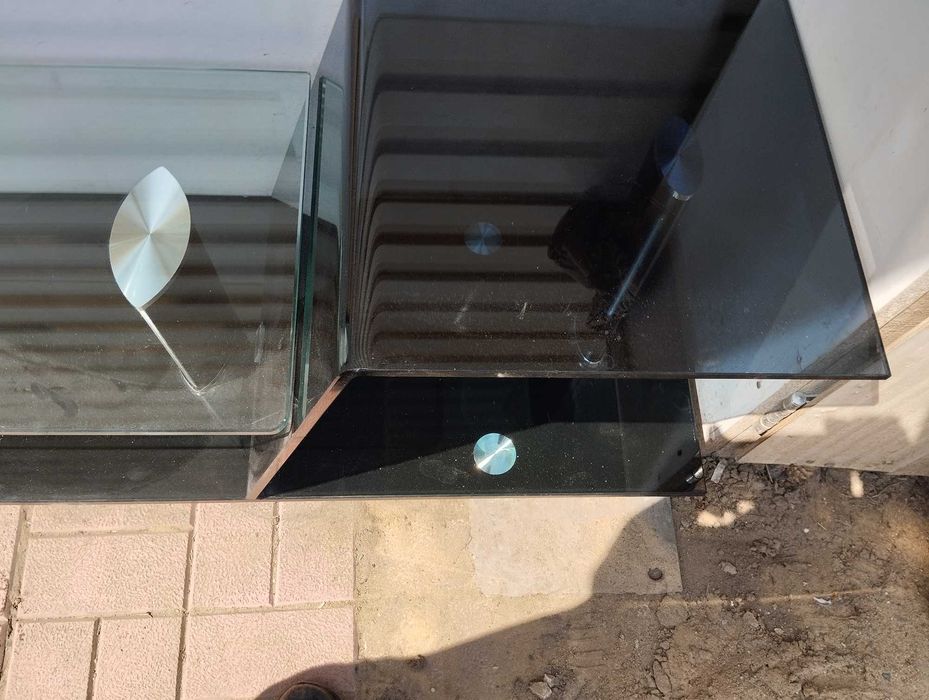 Тумба телевизионная стекло