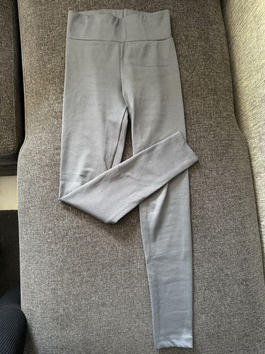 Клипове, панталони