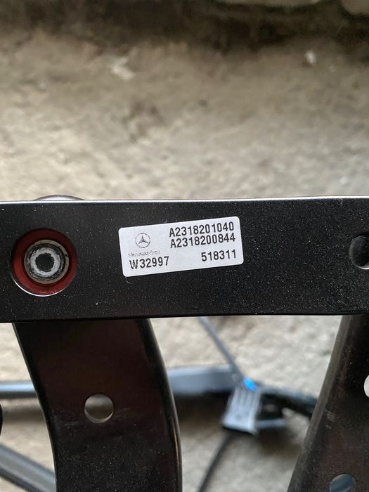 Чистачки за Мерцедес R231 SL550 SL400 SL63