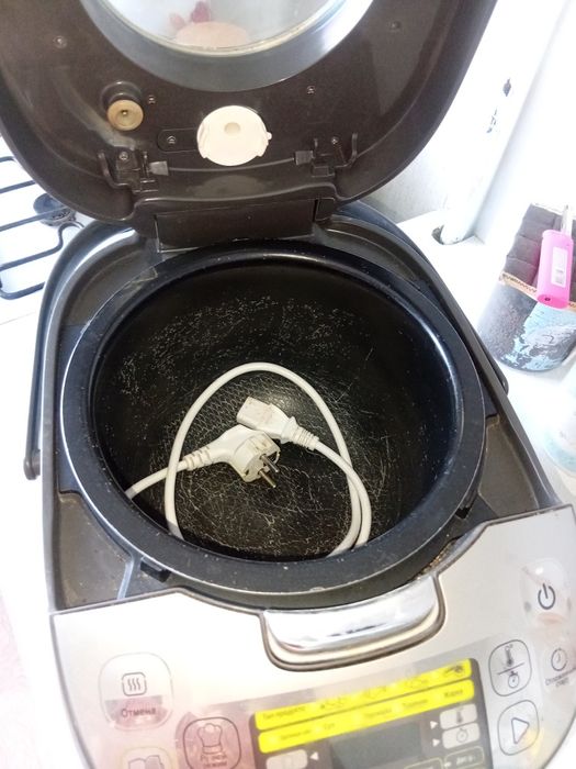 Продам мультиварку