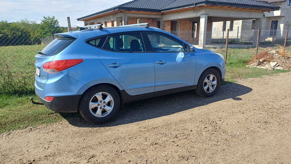 Mașină hyundai ix 35
