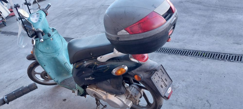 Скутер  Кимко пипъл 150,200,300(Kymco people 125,250) на части