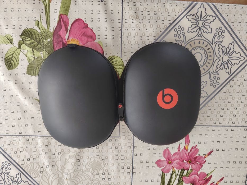 Casti Beats Model B0500