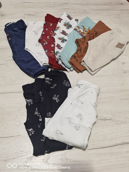 Дрехи в размери 56, 62,68 см.