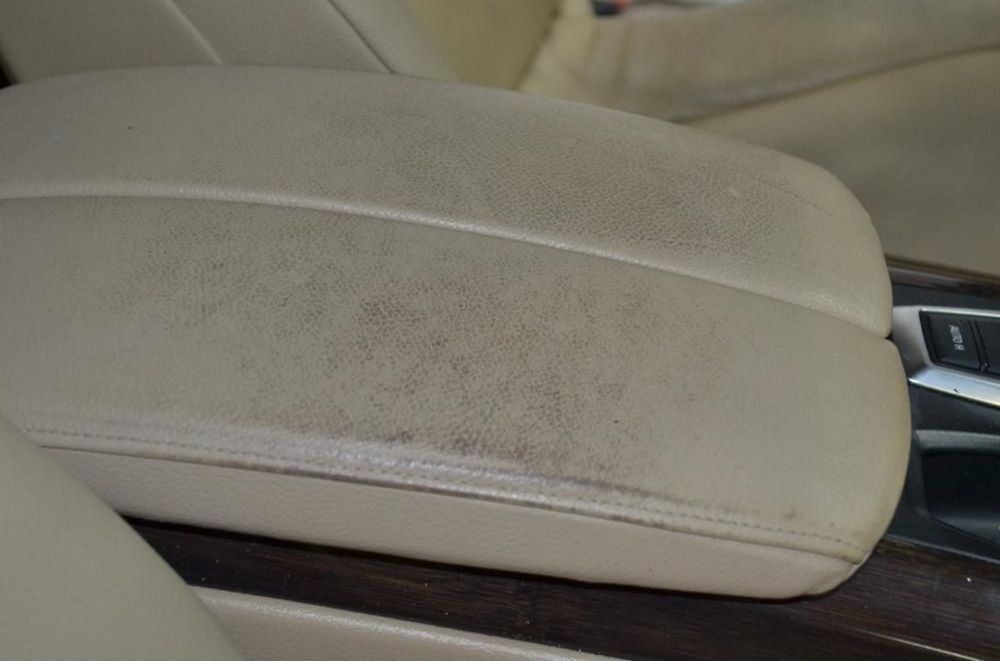 Reconditionare VOPSESC scaune Bmw X6-Vand Vopsea Piele Bej Crem