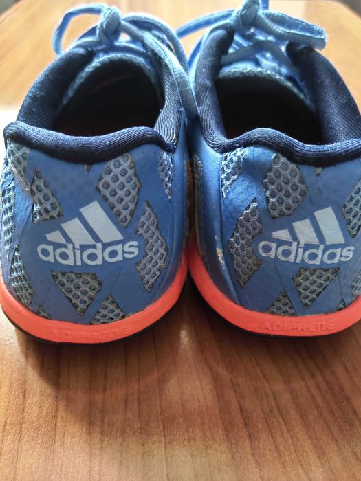 Vand ADIDAS pentru sport
