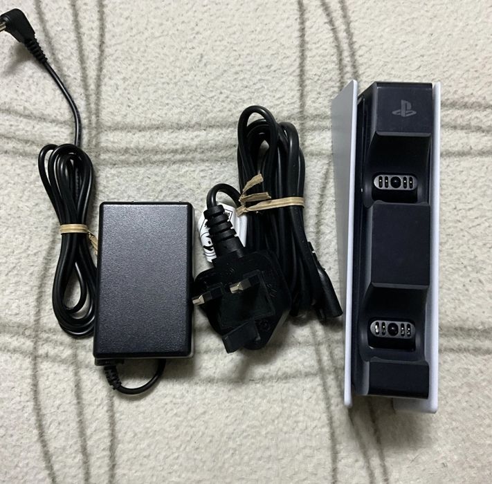 PS5 Dualsense Charger