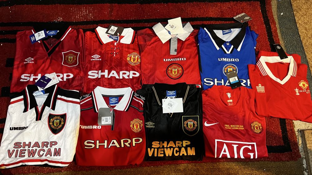Тениски Манчестер Юнайтед Manchester United