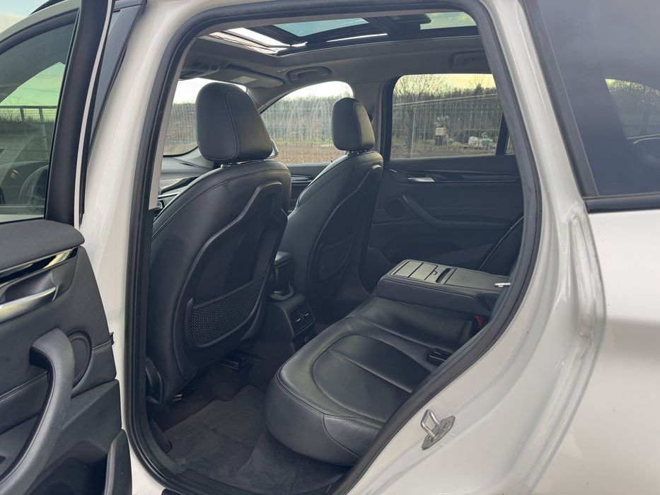 Bmw X1 Panorama/xenon/piele/head up/navi mare/rate/garantie