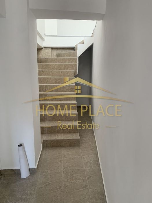 Продава се Едностаен апартамент в Варна, ЖП Гара - 58 кв.м за 1303 €/кв.м - Снимка #3