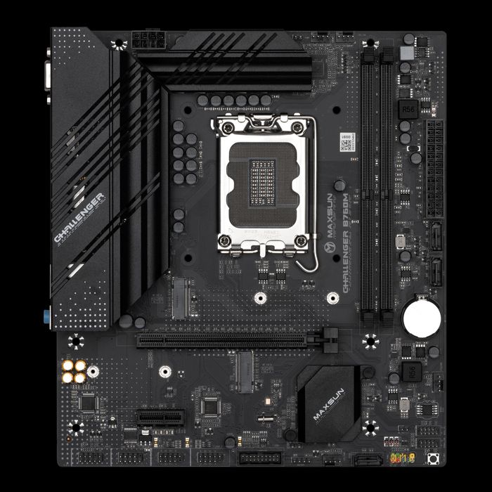 Материнская плата на базе LGA 1700.