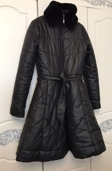 Продам женскую одежду