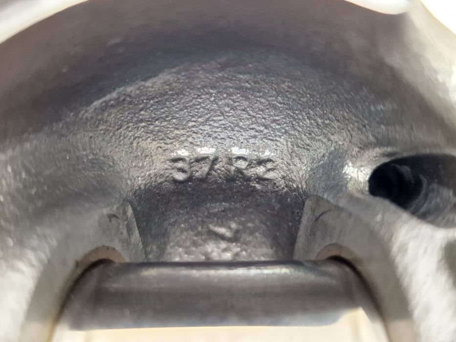 Pistoane Skoda Octavia 1Z3 2004 - 2013 2.0 Tdi 16V Bkd 03G107065J