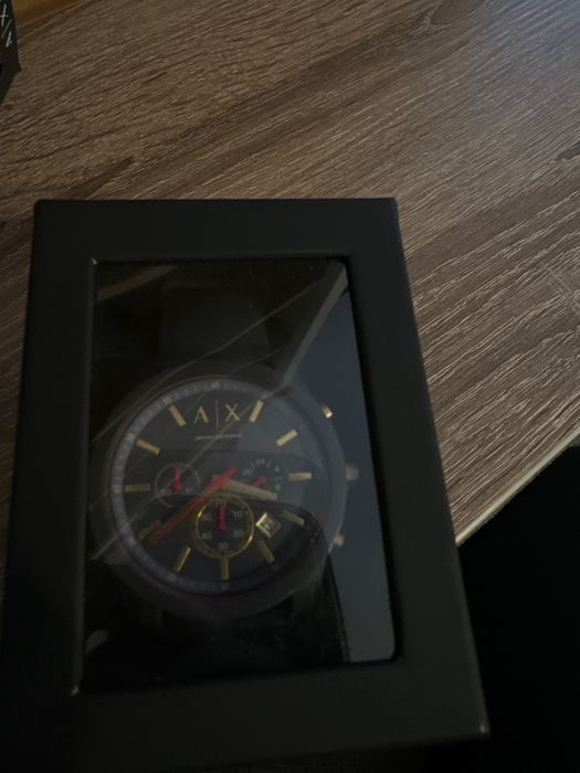 Ceas Armani.