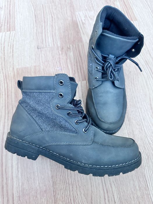 Обувь для мальчика из Канады б/у