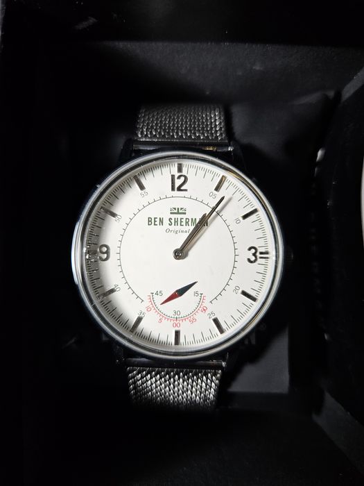 Чисто нов часовник Ben Sherman