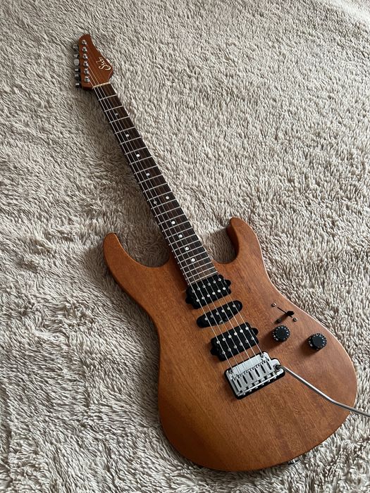 Suhr Guthrie Govan