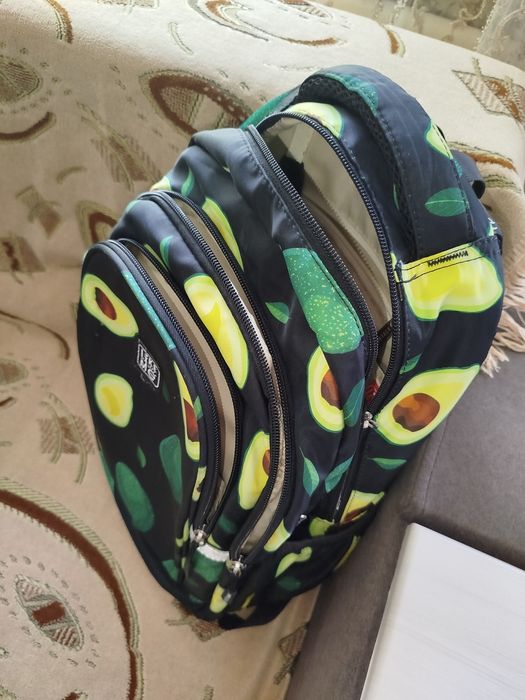 Школьный рюкзак продам