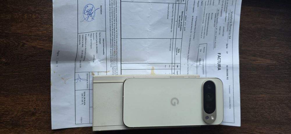 Google Pixel 9 Pro 128Gb 16Gbram Porcelain Garantie Vodafone Mai 2027