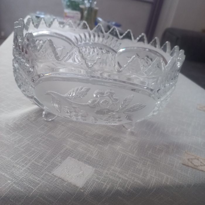 Голяма кристална  фруктиера.!